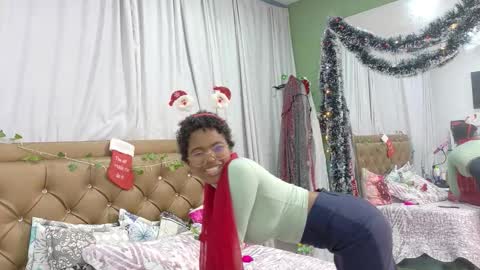 didoelizabeth online show from December 22, 5:42 pm