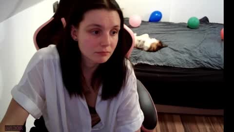 Snapshot of die_eine_oder_keine chatting on March 7, 8:55 pm Kathypvt 30 tk min online show from March 7, 8:55 pm