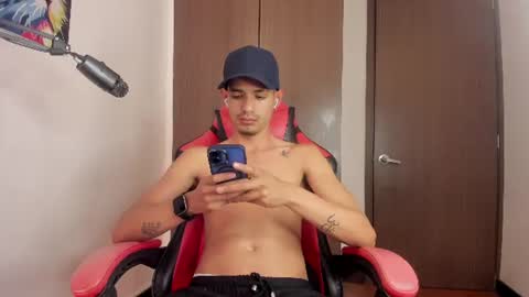 Diego lat online show from July 28, 12:08 am