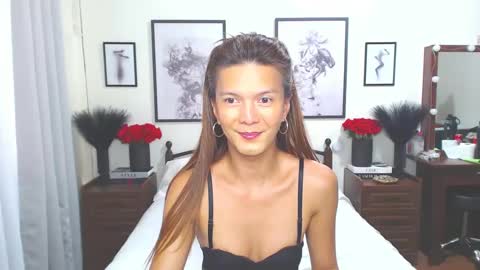 Snapshot of diense17 chatting on February 11, 4:11 am Dennesse online show from February 11, 4:11 am