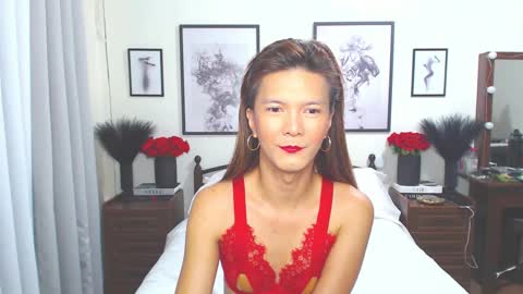 Snapshot of diense17 chatting on February 13, 11:15 pm Dennesse online show from February 13, 11:15 pm
