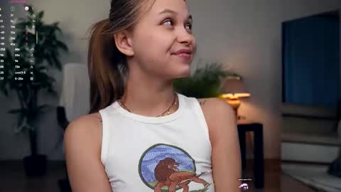 Elwyna online show from September 30, 6:18 pm