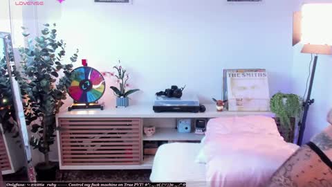 Estef  Ger     online show from May 17, 5:11 pm