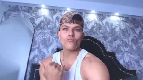 dilanmiller_ online show from June 19, 4:46 pm