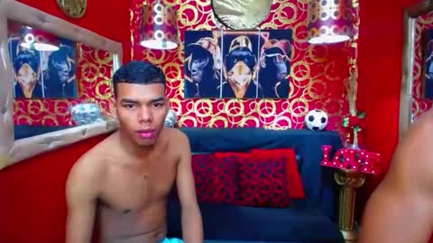 Snapshot of dilanpein chatting on January 25, 12:59 am dilanpein online show from January 25, 12:59 am