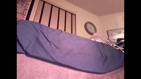 dildosnme22 online show from January 3, 10:52 am