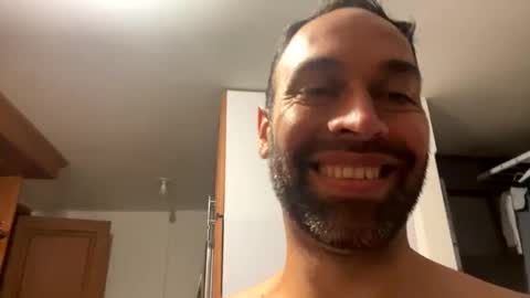 dilfofthenextdoor42 online show from February 26, 2:30 am