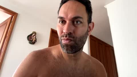 dilfofthenextdoor42 online show from July 17, 1:57 pm