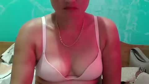 Dimple online show from February 27, 3:40 am