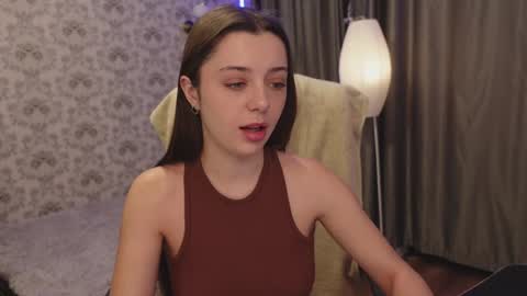 dinacandy online show from December 4, 11:24 am