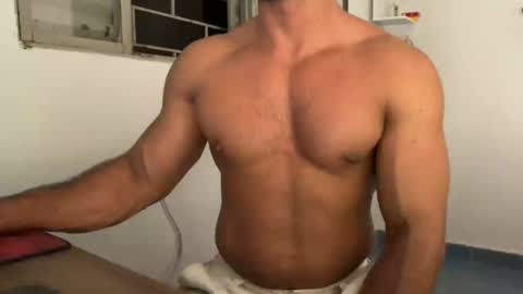 dinhoo14 online show from June 22, 1:44 am