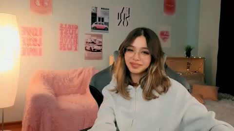 Sara Connor online show from March 2, 1:07 pm