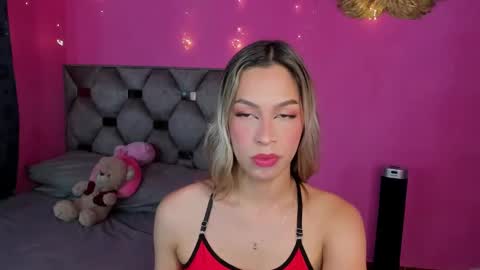 Snapshot of dione_sexyy chatting on January 26, 4:20 am IG dionemontecarlo19 online show from January 26, 4:20 am