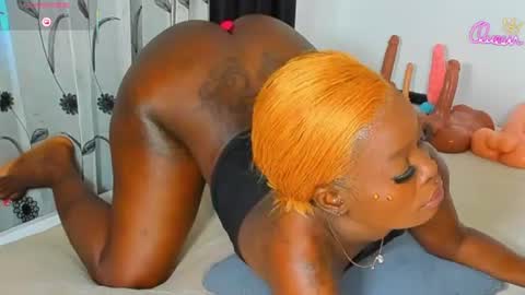chocolate online show from August 3, 1:39 pm