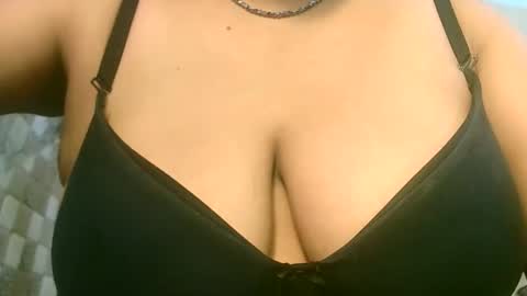 dipa2345 online show from September 26, 11:29 am