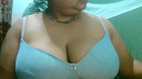 dipa2345 online show from October 11, 10:02 pm