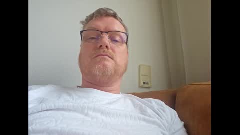 dirkkie1975 online show from February 22, 11:46 am