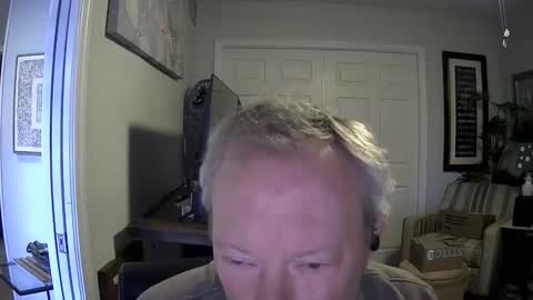 Snapshot of dirkpitt223 chatting on January 20, 6:53 pm DirtkPitt Fun guy working online show from January 20, 6:53 pm
