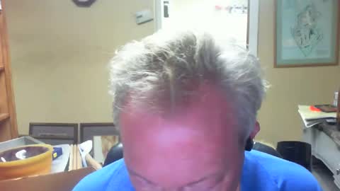 Snapshot of dirkpitt223 chatting on September 18, 2:15 am DirtkPitt Fun guy working online show from September 18, 2:15 am