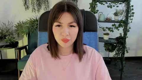 Di online show from February 6, 9:02 am