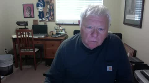 dirtrider195080438 online show from July 15, 11:09 pm