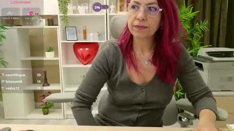 dirty_mature online show from March 22, 8:29 am