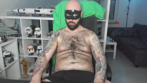 Robert online show from February 10, 4:52 am