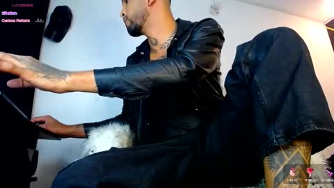 I just want to be happy online show from October 8, 2:40 am