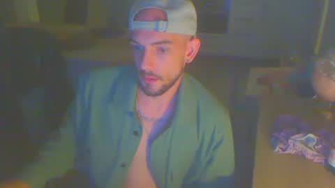 Snapshot of dirtylove25 chatting on September 12, 1:07 am Dirtynight online show from September 12, 1:07 am