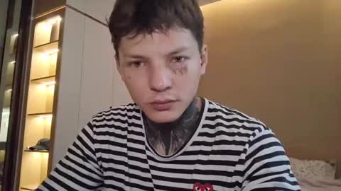 dirtymercedes online show from June 28, 5:36 am