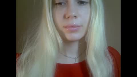 DitaMilton online show from March 28, 8:43 pm