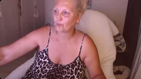 Alexxa online show from June 28, 9:00 pm