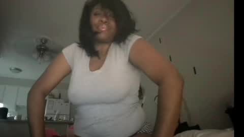 divinitysdesires online show from May 30, 2:43 am