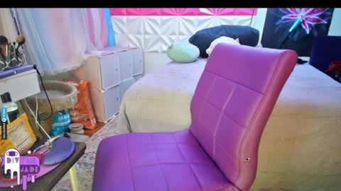 Jade Divyne online show from December 16, 2:38 pm