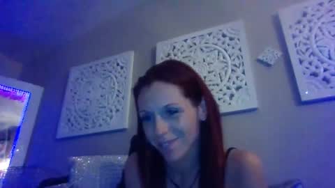 Snapshot of dixieglam chatting on February 20, 8:06 am dixieglam online show from February 20, 8:06 am