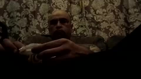 dixienormes online show from May 12, 5:49 am