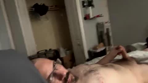 dixnice online show from April 27, 1:30 pm