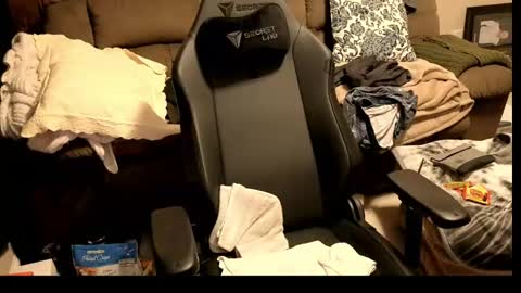 Hansel and Gretle online show from March 25, 1:45 am