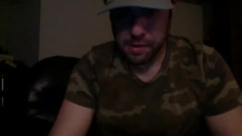 Snapshot of dj_chaterbate chatting on December 27, 2:25 am DJ Chaterbate online show from December 27, 2:25 am