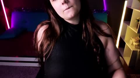 Snapshot of djennapalme chatting on January 4, 4:12 am Jenia online show from January 4, 4:12 am