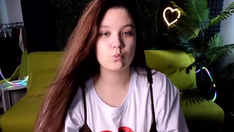 Snapshot of djennapalme chatting on January 22, 8:07 am Jenia online show from January 22, 8:07 am