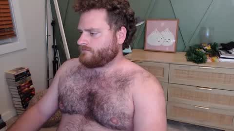 Snapshot of djr818 chatting on September 28, 7:39 am Alpha Dazza online show from September 28, 7:39 am