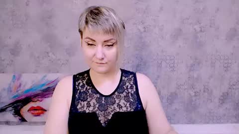 djullia online show from October 12, 7:56 am