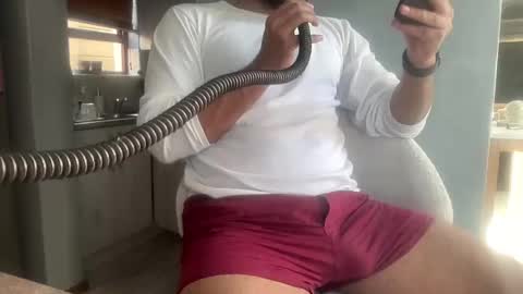 Snapshot of dmitirdarko chatting on September 12, 8:05 am Dmitri online show from September 12, 8:05 am