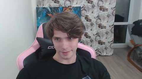 Snapshot of dmitryromanov chatting on March 8, 4:28 pm Dead A online show from March 8, 4:28 pm