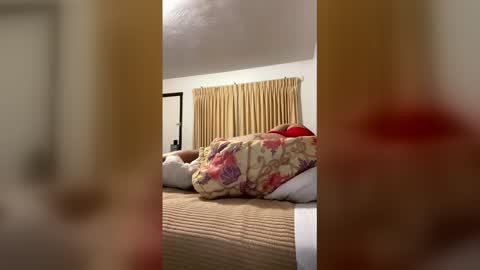 dnasty408 online show from March 15, 11:13 am