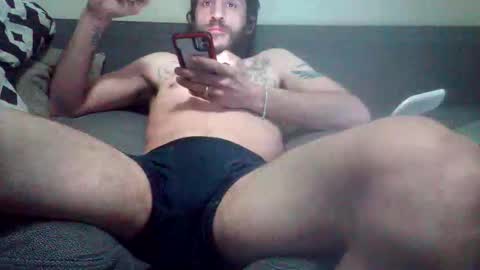 Snapshot of dnkskryabin1990 chatting on January 4, 9:32 am dnkskryabin1990 online show from January 4, 9:32 am