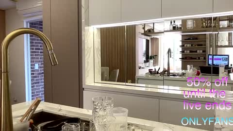 Ctia But I prefer to be called DOCE online show from March 3, 3:00 pm