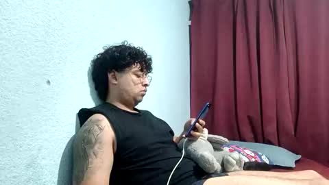 MrPepino online show from November 25, 4:22 am