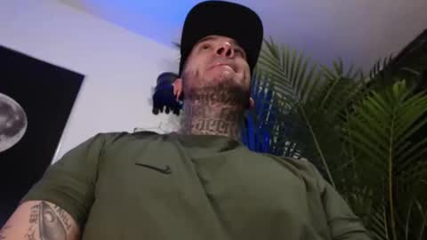 doggiewoof online show from May 16, 8:00 am